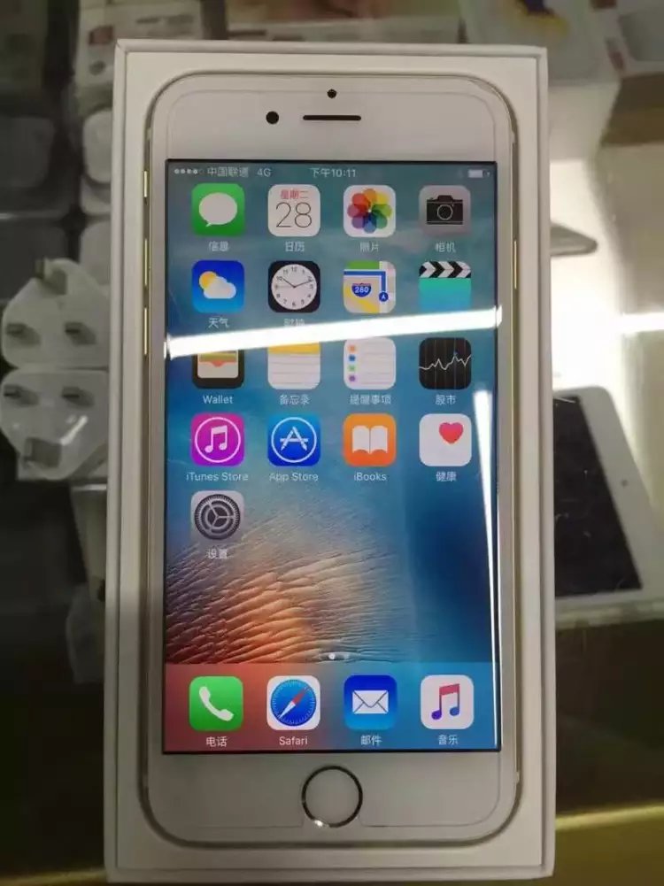 卖疯了！国行正品苹果6s plus！！！