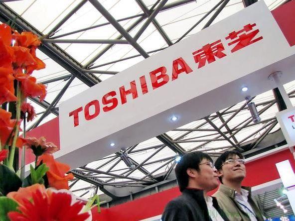 孟晚舟游张家界喝“拦门酒”,网友:祖国的山水最美,也最安全